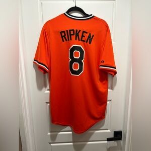Cal Ripken Jr. #8 Baltimore Orioles Cooperstown Majestic Jersey - size Medium